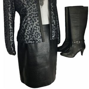 Sale 🔥 ELLIOTT LAUREN faux leather textured black  skirt - SZ 10